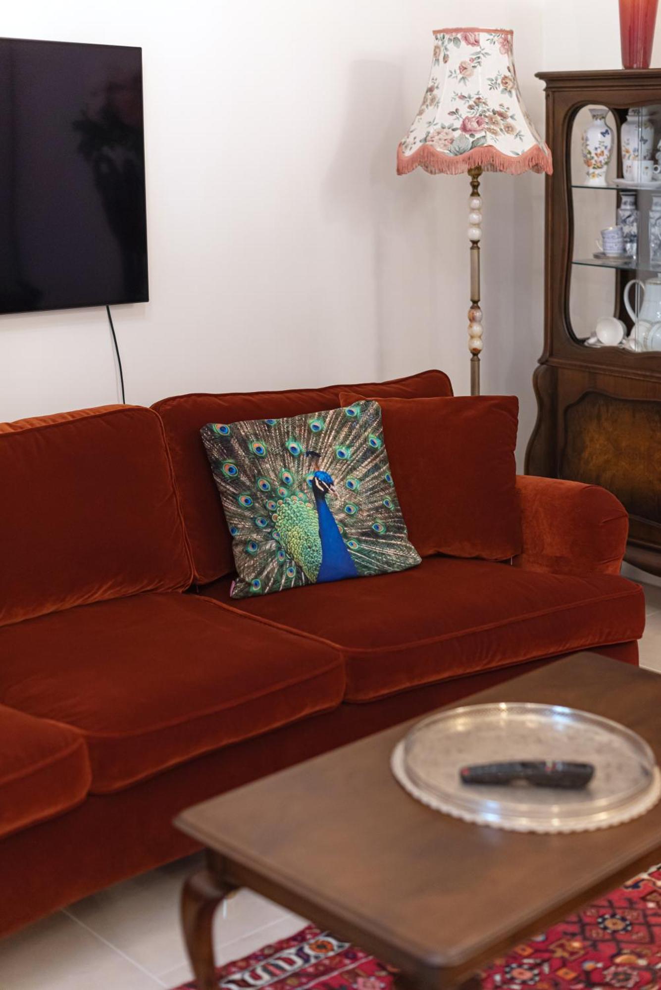 Apartment Luxury In Old Town With Private Garden