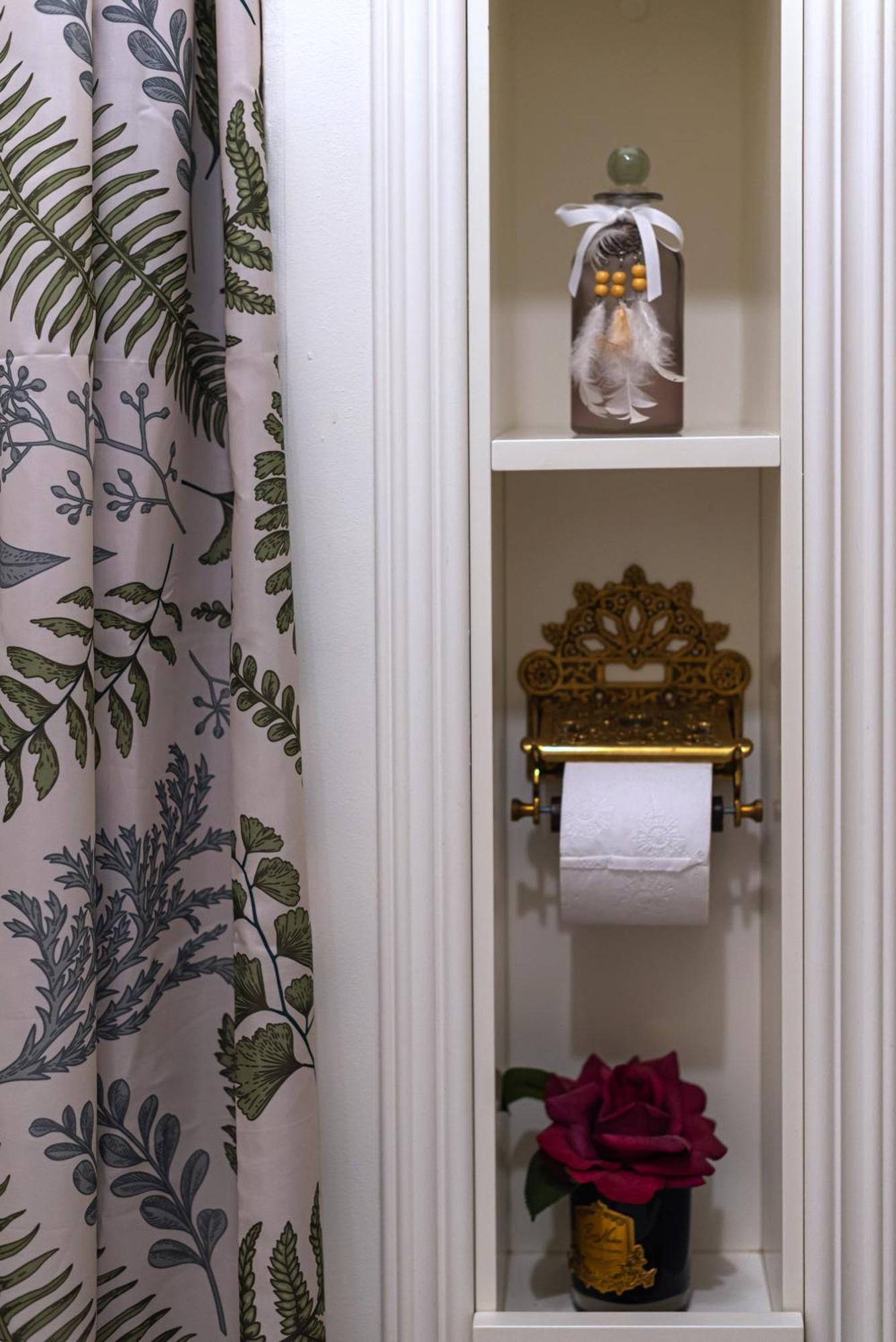 Apartment Luxury In Old Town With Private Garden